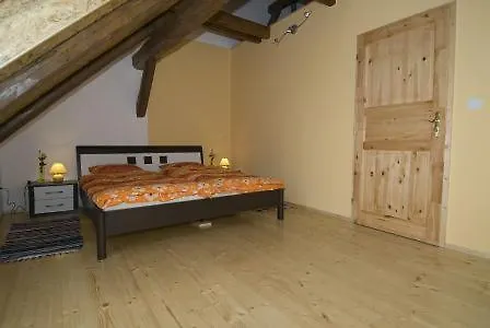 Pensjonat U Staryho Dubu 3*